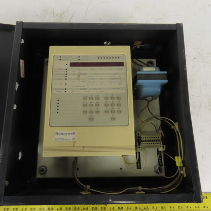 Honeywell W7305A1015 24VAC Temperature  Energy Management System 5 Channel