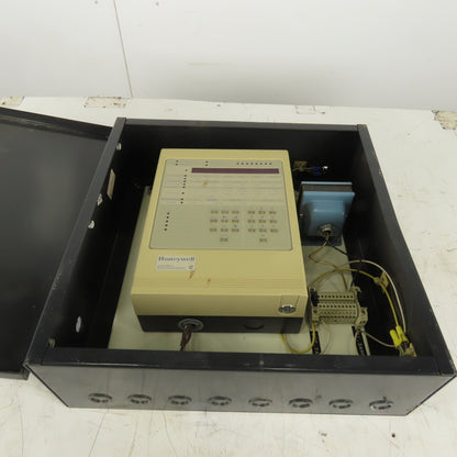 Honeywell W7305A1015 24VAC Temperature  Energy Management System 5 Channel