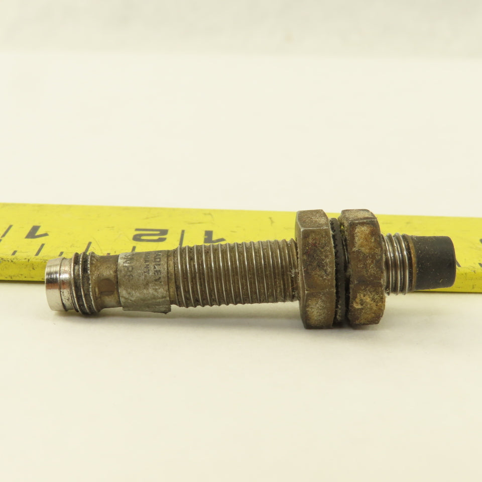 Allen Bradley 872C-D3NP8-P3 Inductive Proximity Sensor 5-30VDC 3mm Range