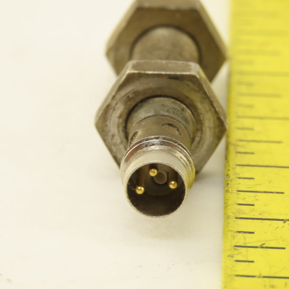 Allen Bradley 872C-D2NP8-P3 Inductive Proximity Sensor 5-30VDC 2mm Range