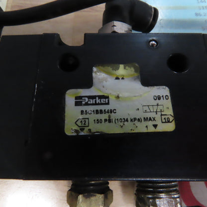 Parker B5G1BB549C 3/2 Position Pneumatic Solenoid Valve 24VDC