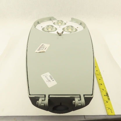 American Electric ATBM P40 MVOLT R5 MP LED Parking Lot Light 150-400W Damaged