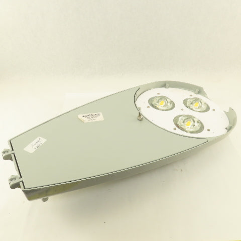 American Electric ATBM P40 MVOLT R5 MP LED Parking Lot Light 150-400W Damaged