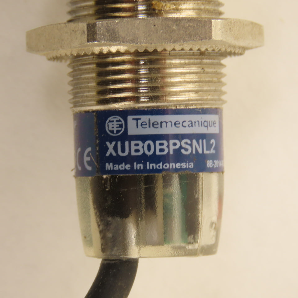 Telemecanique XUB0BPSNL2 Photoelectric Sensor