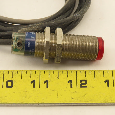 Telemecanique XUB0BPSNL2 Photoelectric Sensor