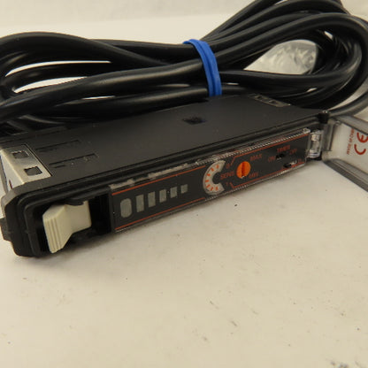 Omron E3X-NA41V E32-DC200 Fiber Optic Photo Electric Switch Amplifier 2M Cable