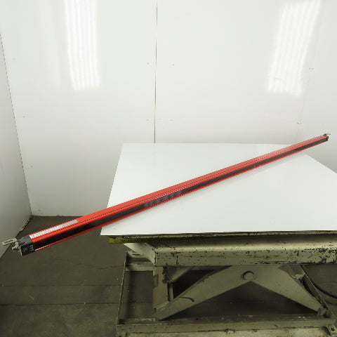 Schneider Electric XUS-LBR5A2120R Receiver Safety Light Curtain Set 2120mm