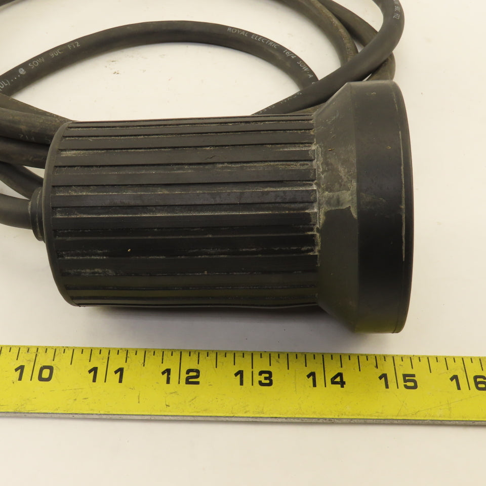 Hubbell 10A 600V 20A 250V 4 Wire W/ Ground Turn Lock Female Weatherproof Boot