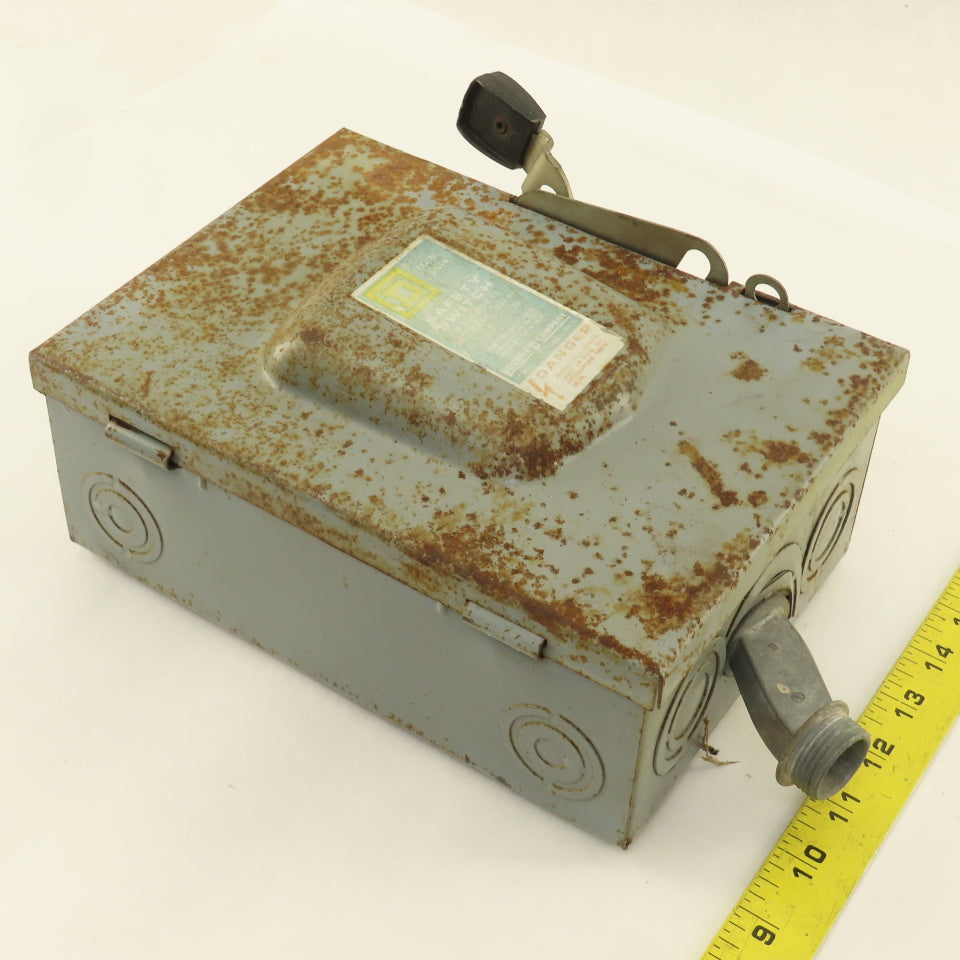 Square D D 321-N 30A 240V 3Ph 3 Pole Fused Safety Disconnect Switch