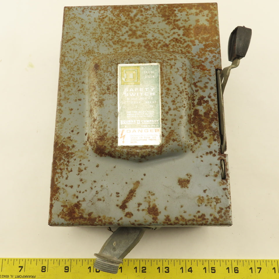 Square D D 321-N 30A 240V 3Ph 3 Pole Fused Safety Disconnect Switch