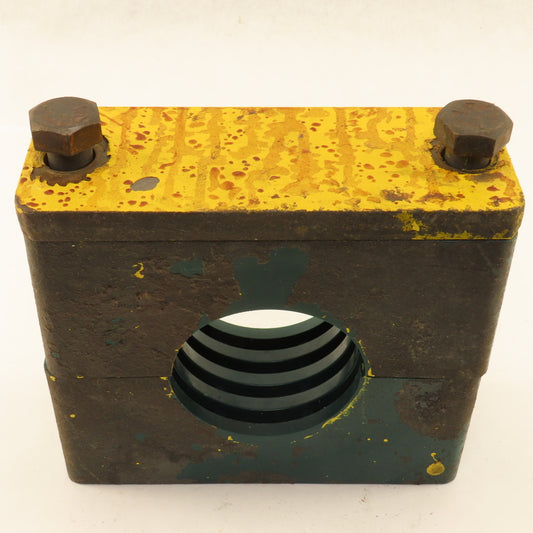 Stauff Gr. 8 90mm 3-1/2" Tube Vibration Dampening Clamp Body