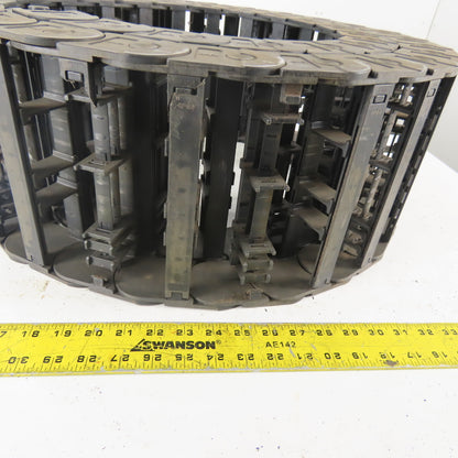 Igus 350.200.200 112" Long Cable Carrier Energy Chain W/1 End 7-1/2" x 1-3/4" ID