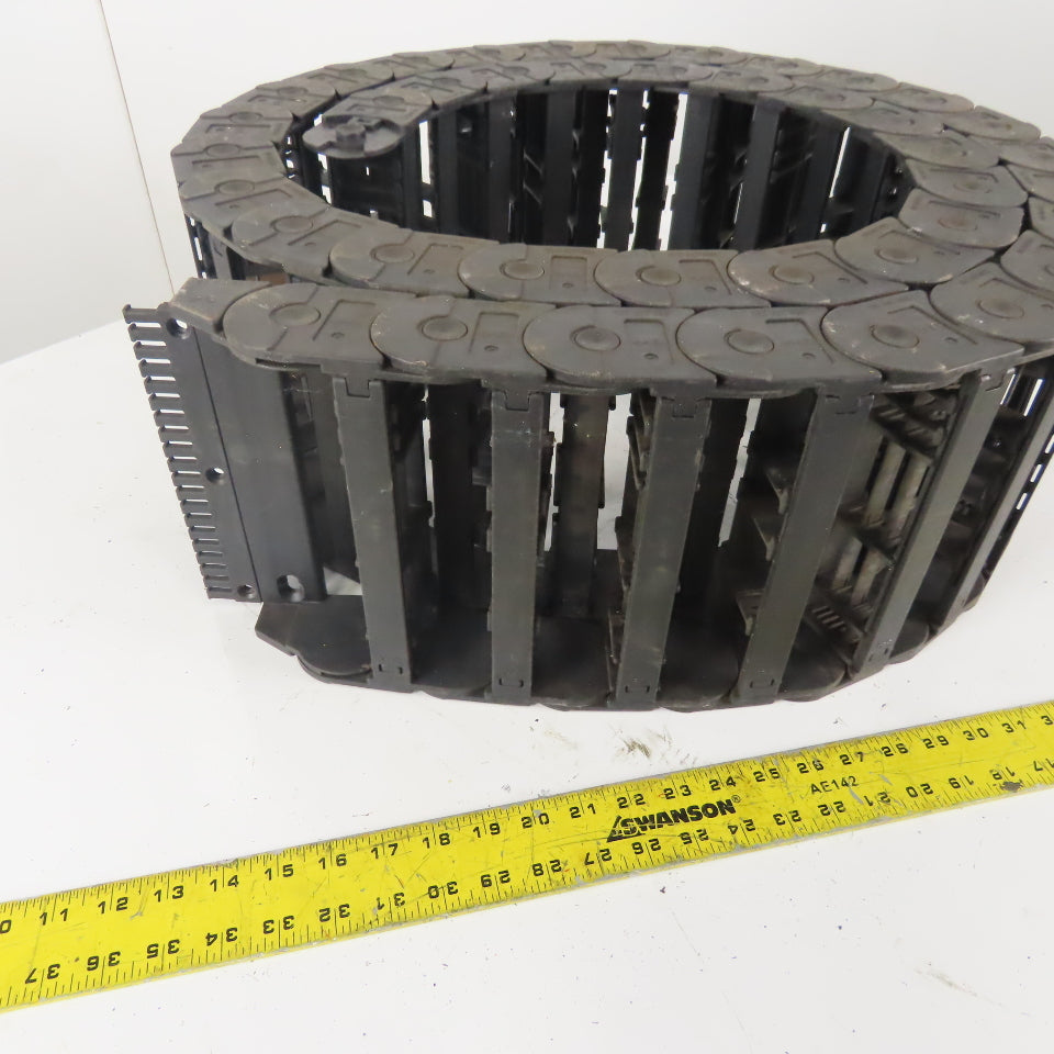 Igus 350.200.200 112" Long Cable Carrier Energy Chain W/1 End 7-1/2" x 1-3/4" ID