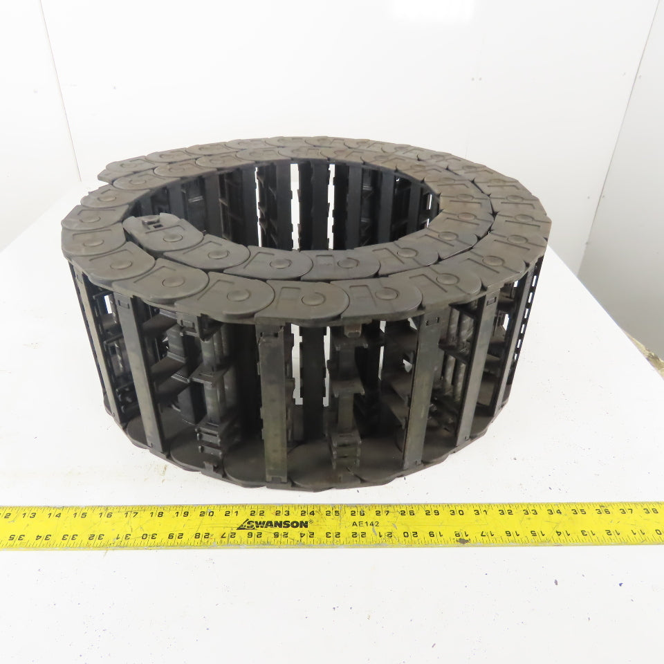 Igus 350.200.200 112" Long Cable Carrier Energy Chain W/1 End 7-1/2" x 1-3/4" ID