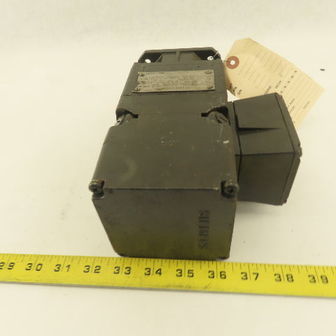 Siemens 1 HU5040-0AF01 .5kW 3000RPM 174V Permanent Magnet Servo Motor