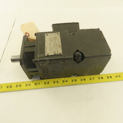 Siemens 1 HU5040-0AF01 .5kW 3000RPM 174V Permanent Magnet Servo Motor
