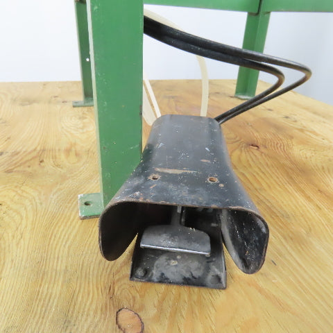 1-1/2" Stroke Pneumatic Air Powered 2 Post Toggle/Punch Press Foot Trip