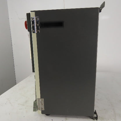Fanuc A05B-2400-C030 System R-j3 Operation Box W/Model A I/O unit