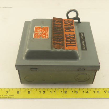 Federal 3332 SN 30A 240V Fused Safety Disconnect Switch 3 PH 3 HP