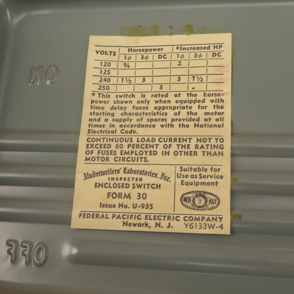 Federal 3332 SN 30A 240V Fused Safety Disconnect Switch 3 PH 3 HP