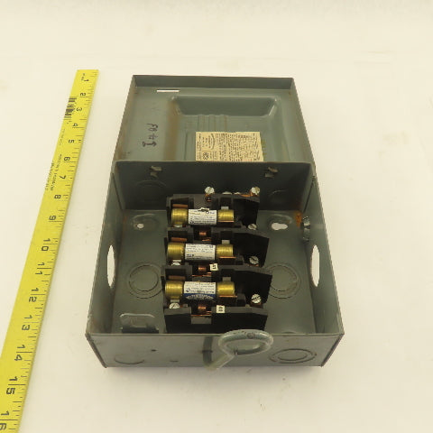 Federal 3332 SN 30A 240V Fused Safety Disconnect Switch 3 PH 3 HP