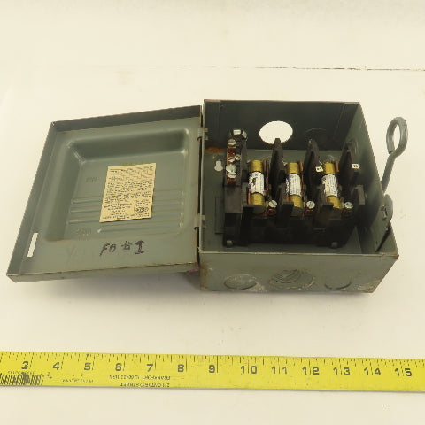 Federal 3332 SN 30A 240V Fused Safety Disconnect Switch 3 PH 3 HP