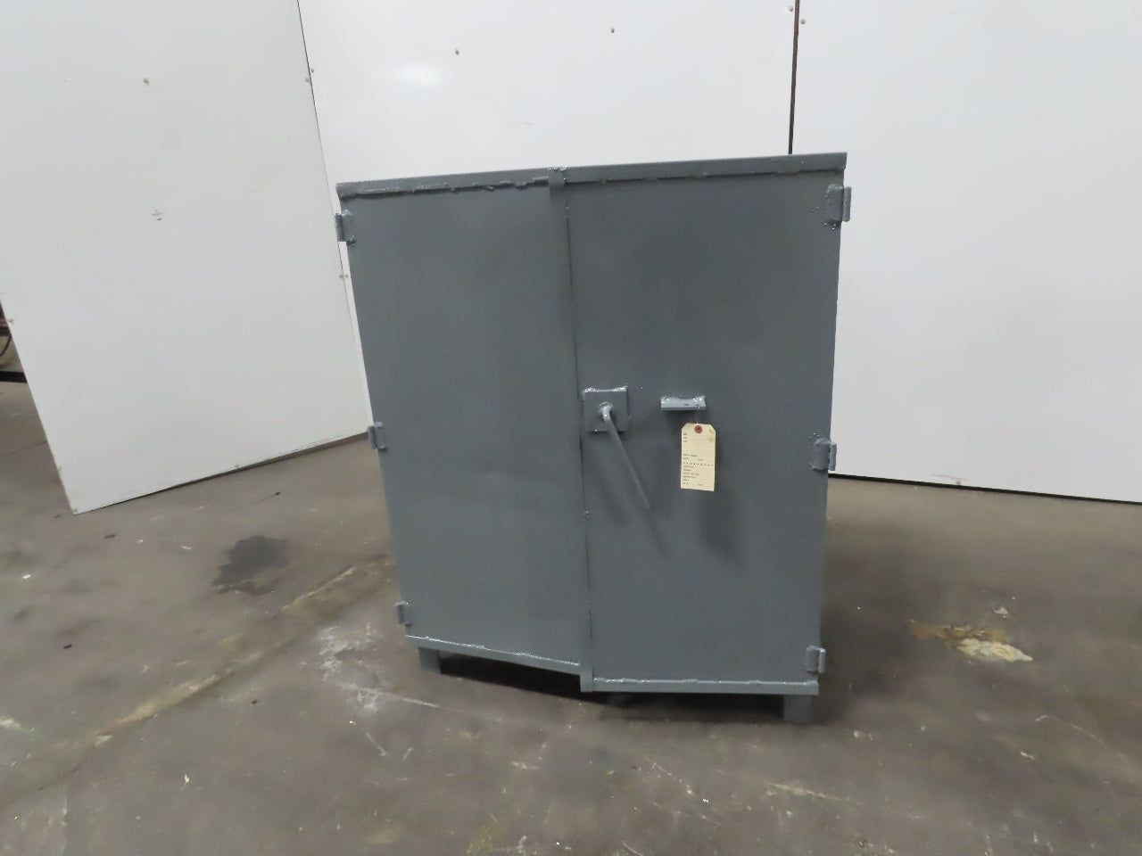 Custom Fab 36" x 20" x 44" Tall Tool Storage Cabinet Steel Welded Seam Lockable