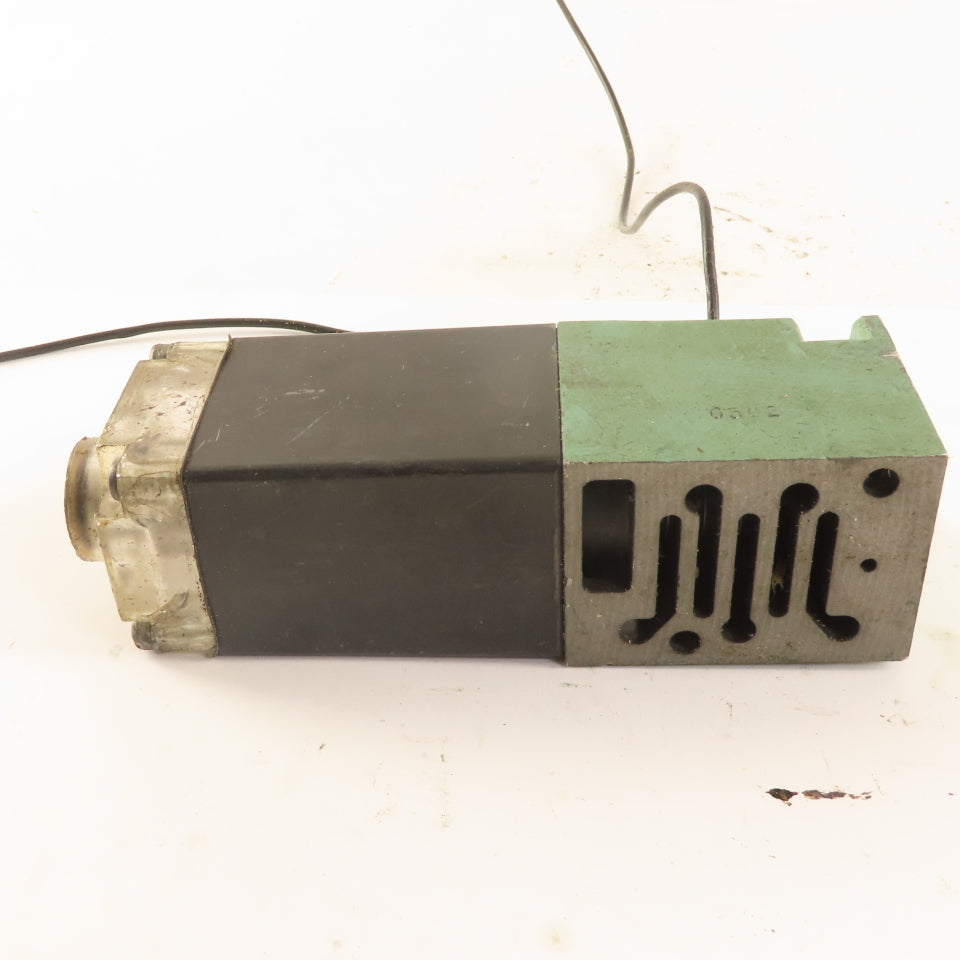Numatics 11SAD400B013Y61 Single Solenoid Directional Valve 150PSI 24VDC
