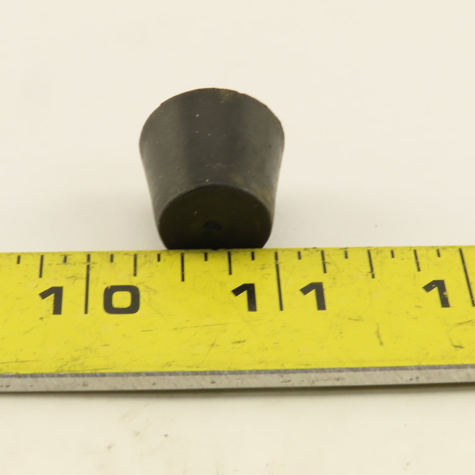 235219 3/8" Spindle Flat Tip Urethane Cap Lot Of 70