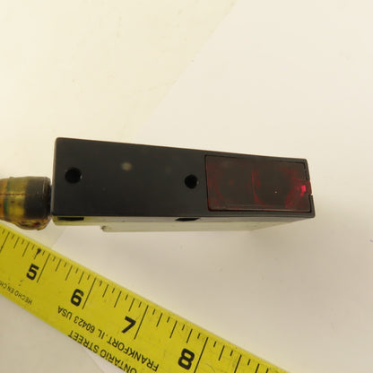Schneider XULH043539D Photoelectric Sensor 12-24 VDC 200mA 4 Pin Male Connector