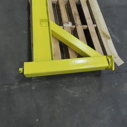 Industrial Insulations 2 Ton Post Mounted Jib Crane 71" Swing 36" Trolley Travel