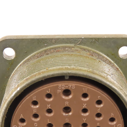 JAE MS30 2A32-7S-ZN Circular Connector 36 Position Female