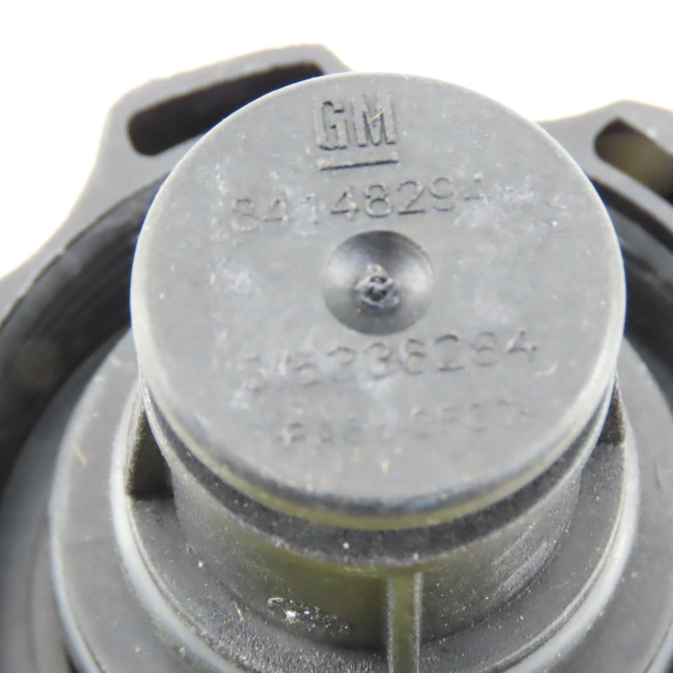International Navistar 7502810C1 Radiator Surge Tank Cap