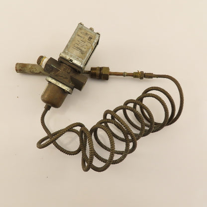 Johnson Controls V47AA-1 3/8" Water Regulating Valve 115-180°F 150 PSI