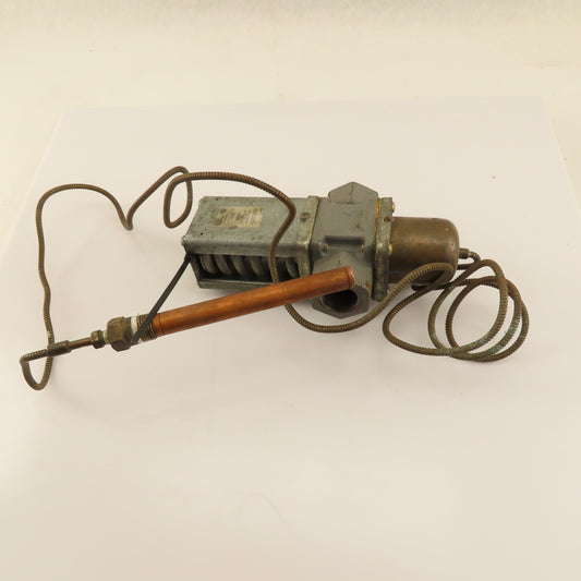 Johnson Controls V47AD-3 1" Temperature Actuated Water Valve 160-230°F
