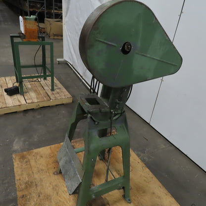 Famco Model 40 5 Ton Mechanical Punch Press 115V 1Ph 1-1/4" Stroke Needs Repair