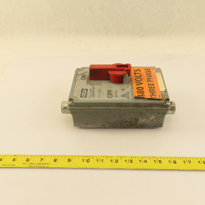 Hubbell HBLDS3 30A 600VAC Circuit-Lock Disconnect Switch 3 Pole Nema 4x Enc