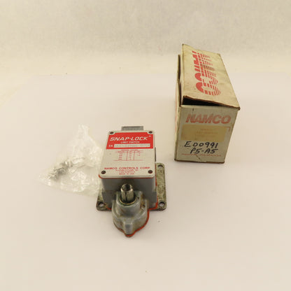 Namco EA 080-22100 Snap Lock 600V 5A Limit Switch