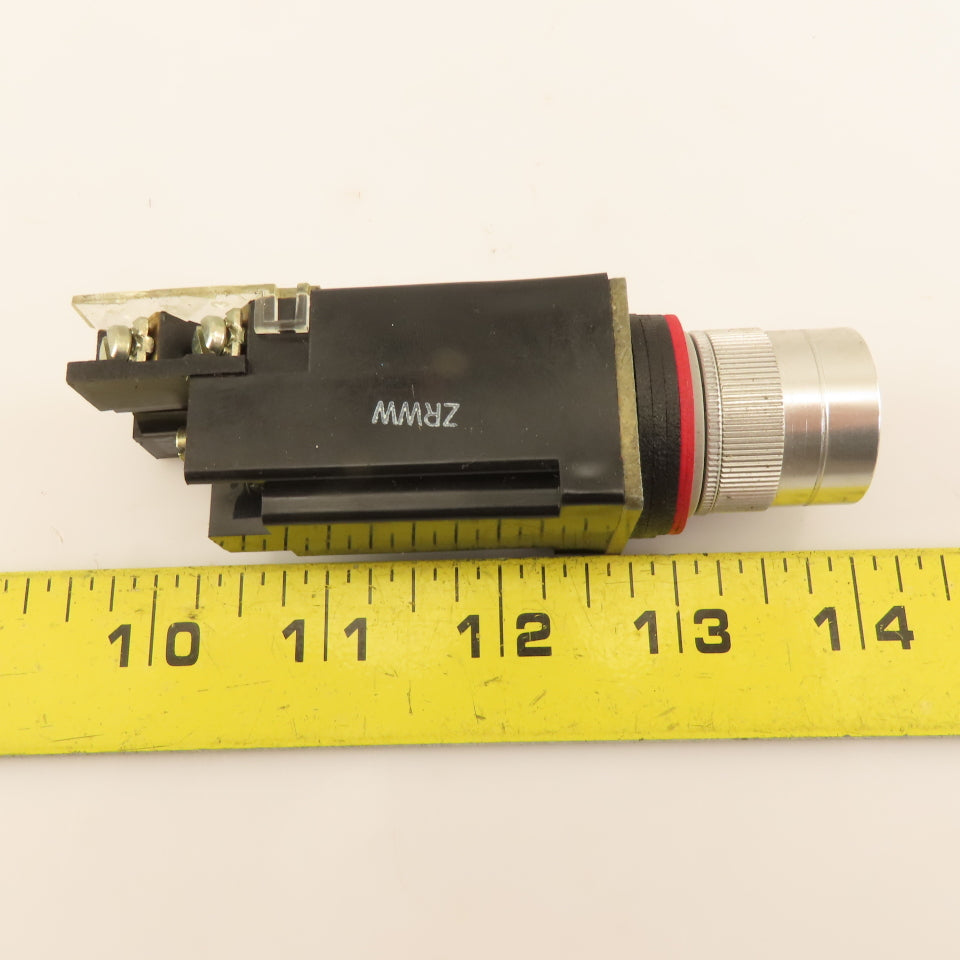 Allen Bradley 800MR-PF16S 300VAC 110/120V Lamp Illuminated RED Push Button