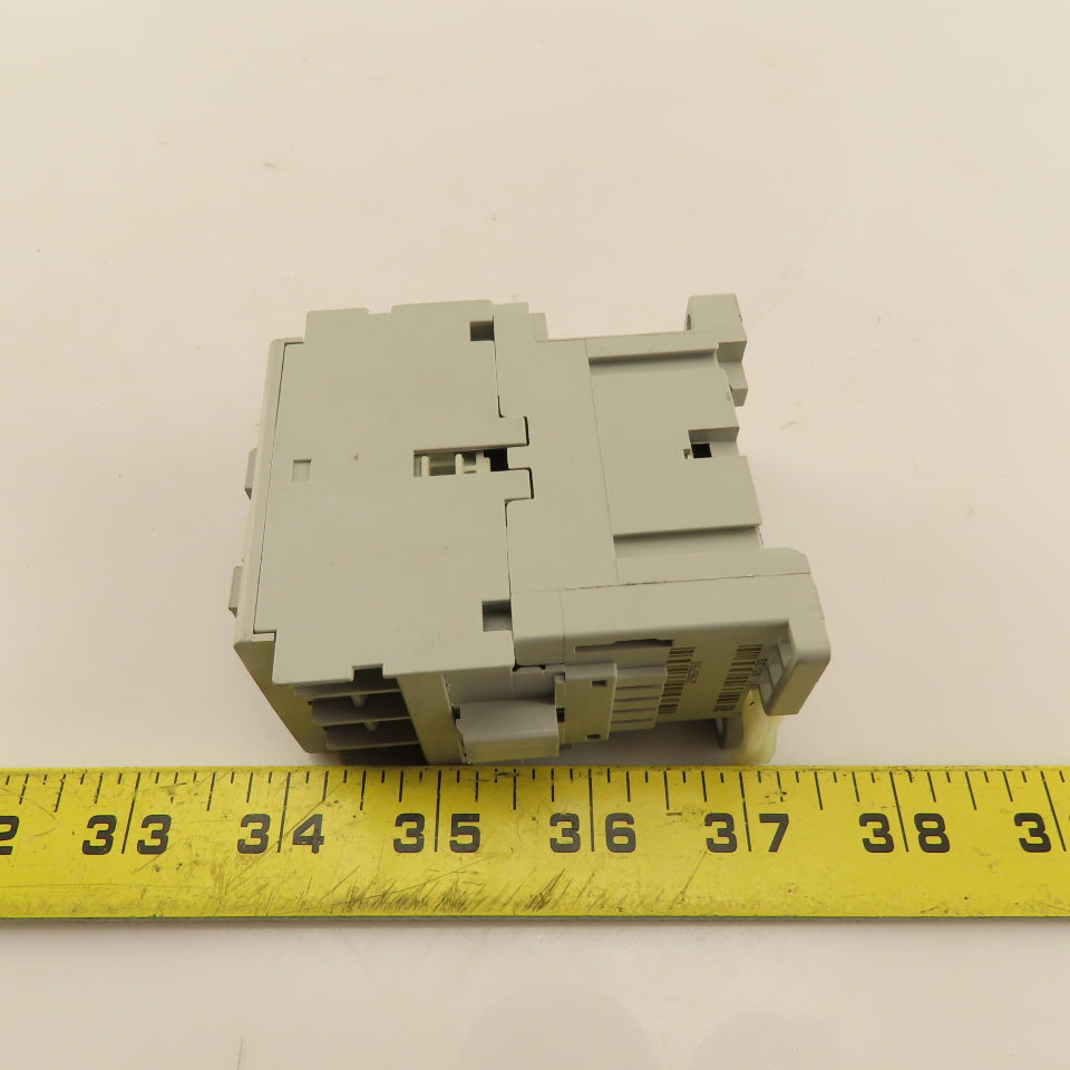 Allen Bradley 100-C09KD10 Contactor Relay 600V 25A 3Ph 7.5Hp 110/120V Coil