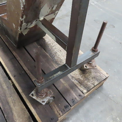 Hennig KUP-0257-00 Incline Chip Conveyor 8" Belt 8FPM 42" to 56" Disch 220V 3Ph