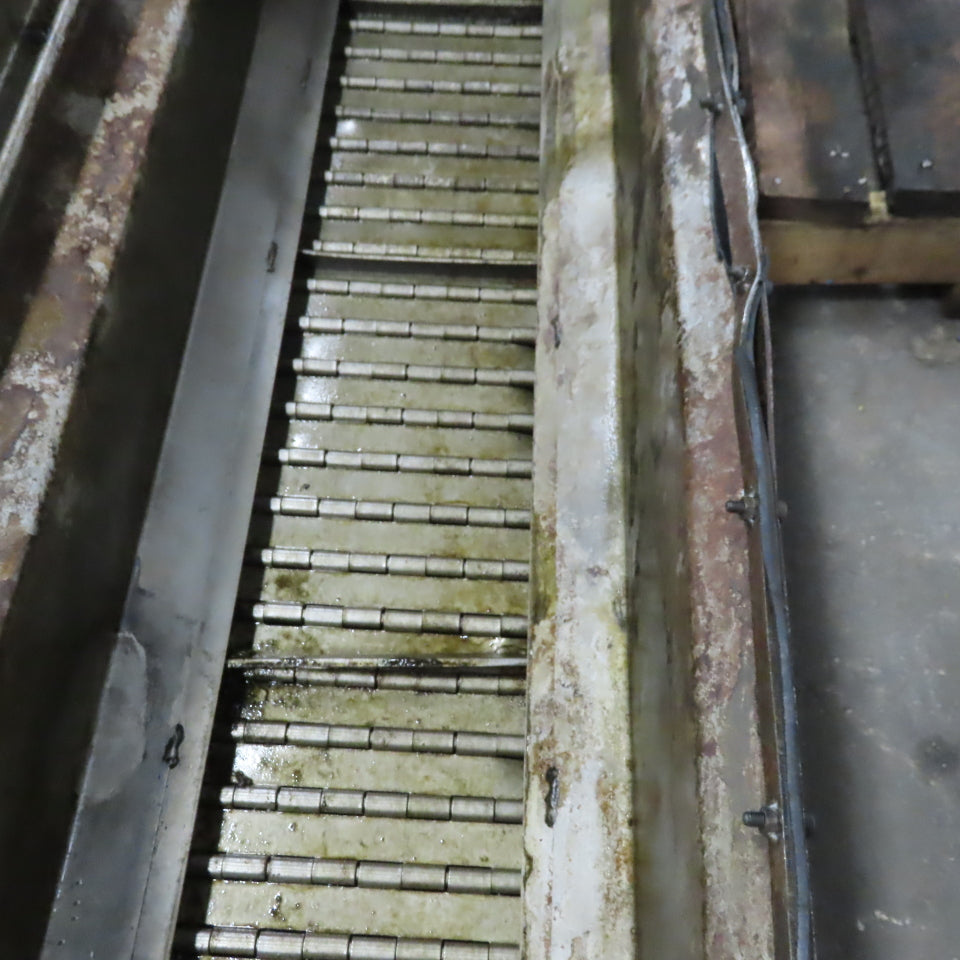 Hennig KUP-0257-00 Incline Chip Conveyor 8" Belt 8FPM 42" to 56" Disch 220V 3Ph