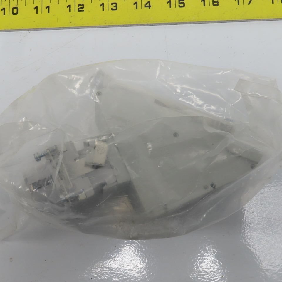 Phoenix Contact 1584279 HC-D-40-A-UT-PER-F Terminal Adapter Power Connector
