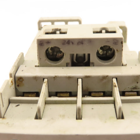 Allen Bradley 100-C09EJ10 Contactor 600VAC 7.5Hp 24VDC Coil