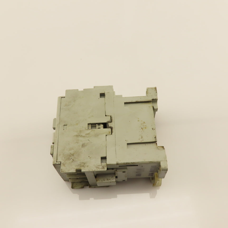 Allen Bradley 100-C09EJ10 Contactor 600VAC 7.5Hp 24VDC Coil
