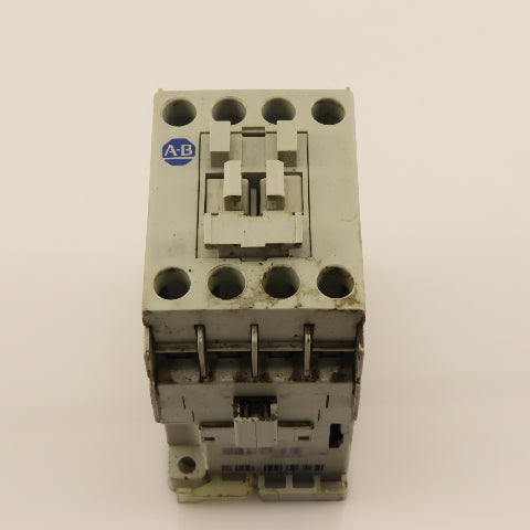 Allen Bradley 100-C09EJ10 Contactor 600VAC 7.5Hp 24VDC Coil