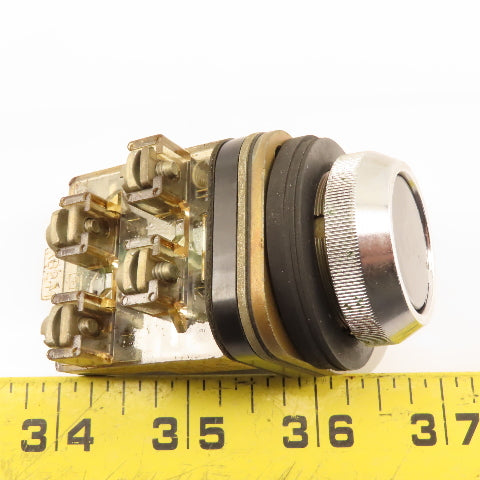 Telemecanique XB2-M 600V AC/DC Heavy Duty Push Button Momentary Contact Switch