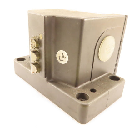 Balluff BSN519-D03-D12-100-10 3 Position Chisel Tip Plunger Limit Switch