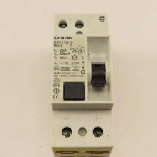 Siemens 5SM1 312-6 25A Circuit Breaker 2 Pole 125-230V