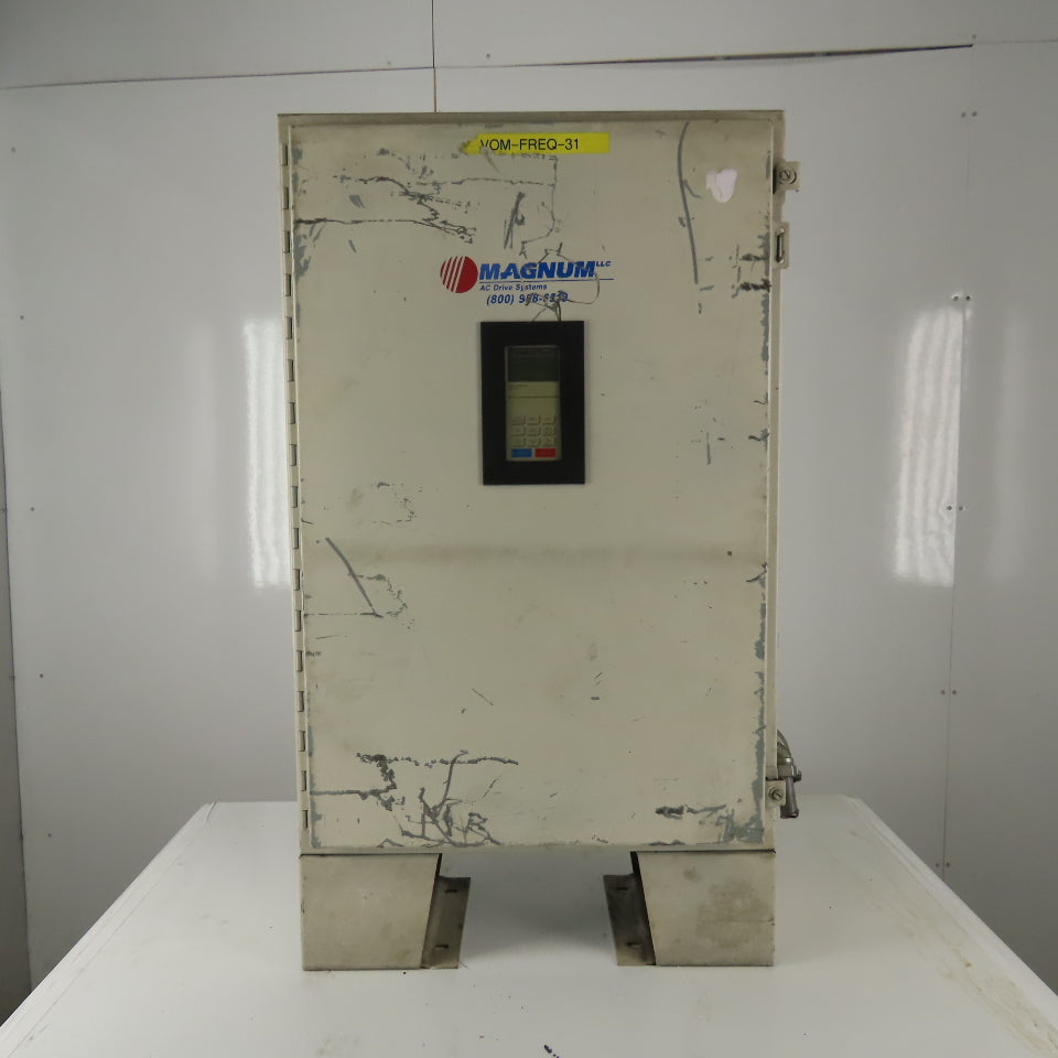 Magnum CIMR-G5U4037 AC Drive  In 380-460V 50/60Hz 80A Out 0-400V 0-400Hz 3Ph